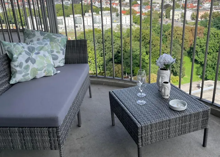 Апартаменти Skyline Augsburg-stilvoll & Zentral *