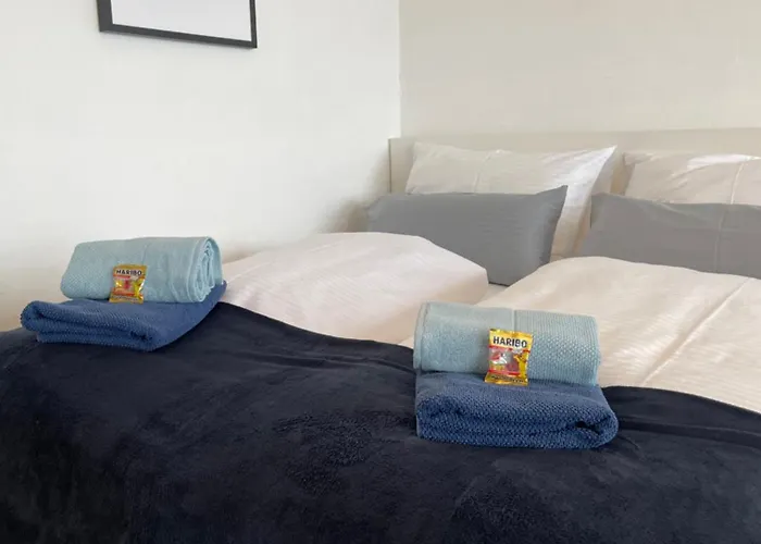 Skyline Augsburg-stilvoll & Zentral Апартаменти *