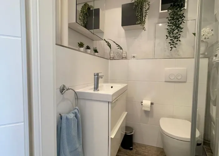 Апартаменти Skyline Augsburg-stilvoll & Zentral *