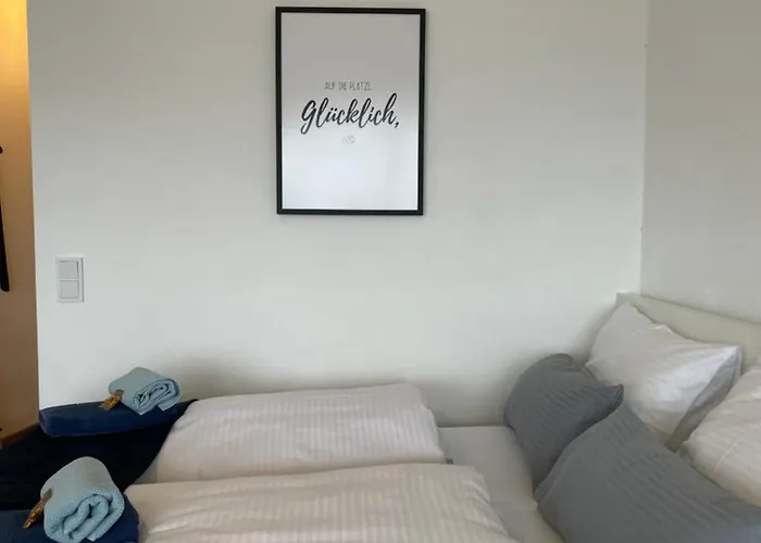 Skyline Augsburg-stilvoll & Zentral Аугсбург